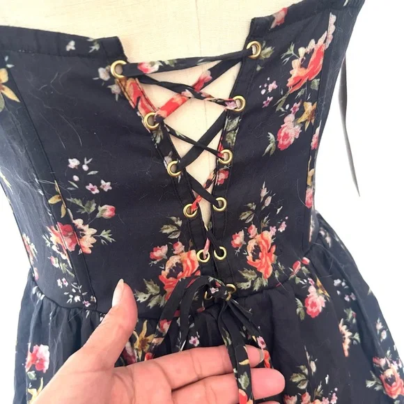 V. CHAPMAN Floral Black Tiered Catarina Maxi Dress Size 6 NWT - Picture 5 of 8